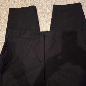 Investments Black Women's Pants With Zippered Pockets 20W